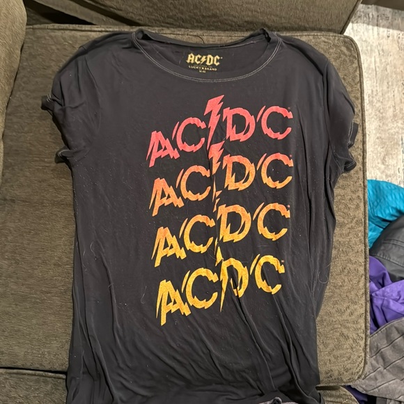 LUCKY BRAND AC/DC TSHIRT - Picture 1 of 7